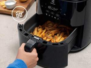 Аэрогриль Electrolux EAF3B 910003739 1350 Вт